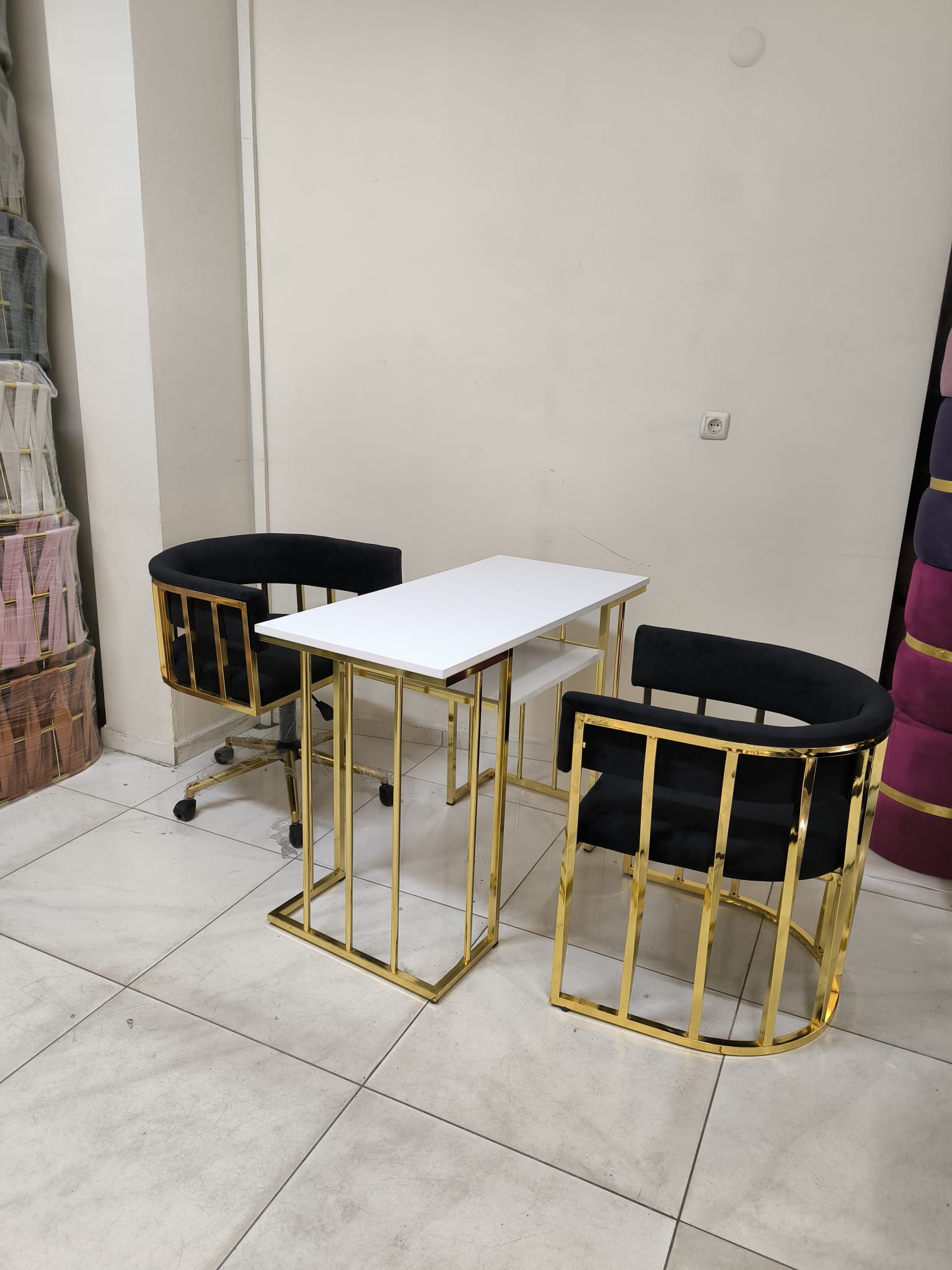 çekmecesiz burgulu manikür seti 