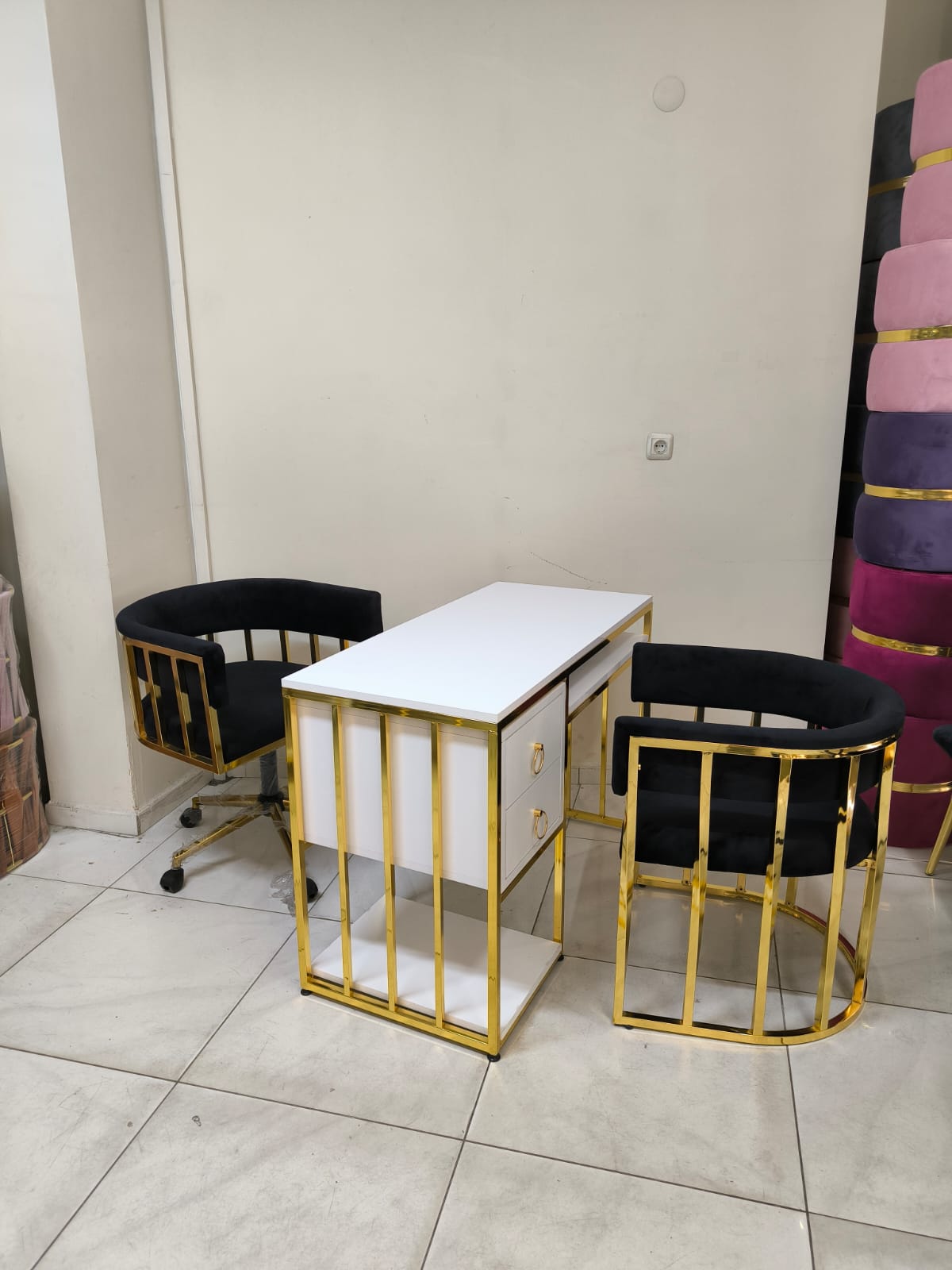 çekmecesiz burgulu manikür seti 